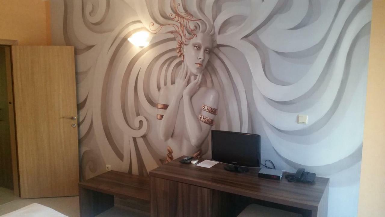 Paradise Bay Hotel Pomorie Exterior foto
