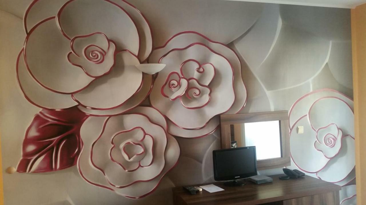 Paradise Bay Hotel Pomorie Exterior foto